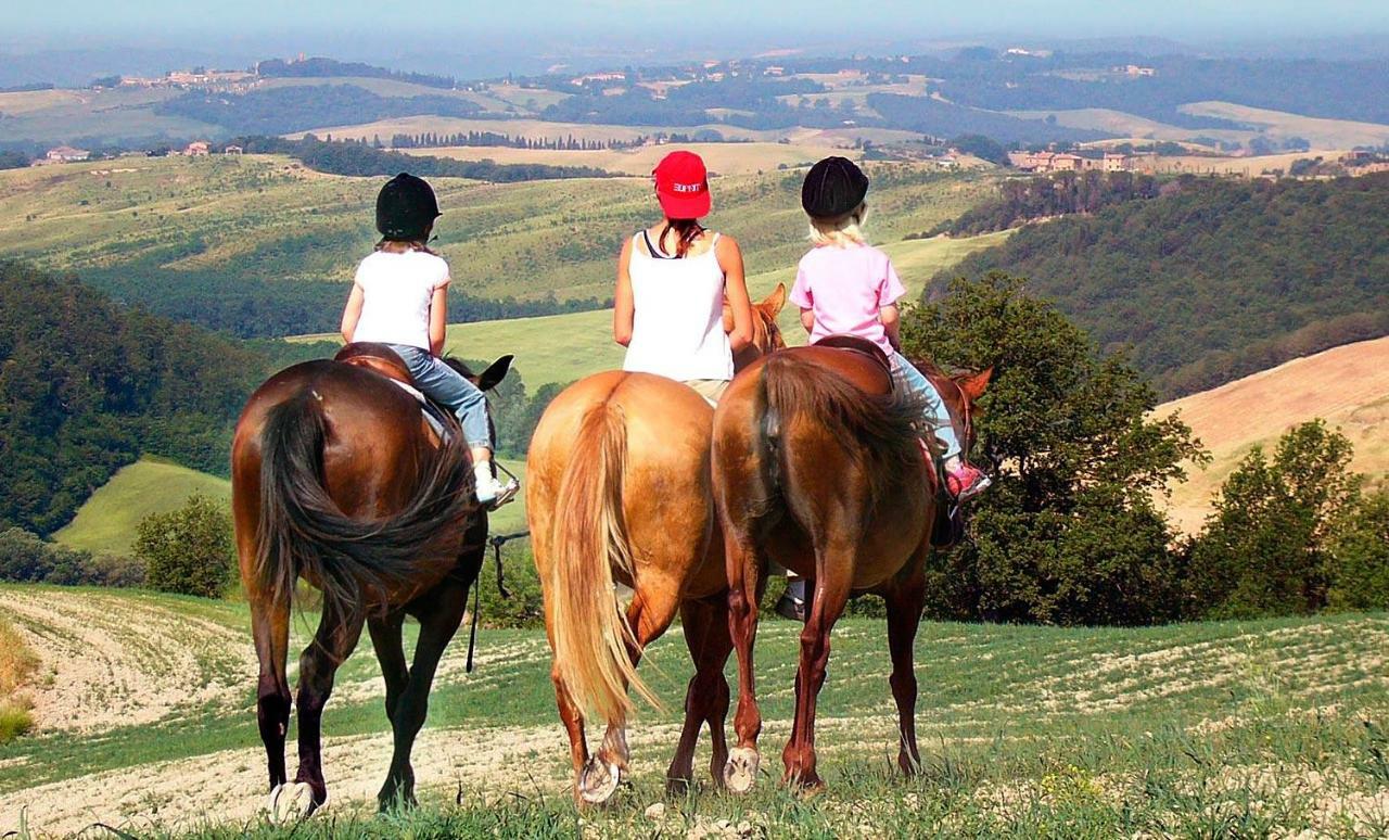 Agriturismo Quercia Rossa Rural House Монтемерано Екстериор снимка
